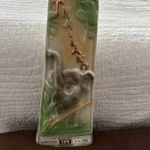 Vintage Jim Beam Decanter Thailand A Nationa of Wonders ( Elephant Design ) 1969